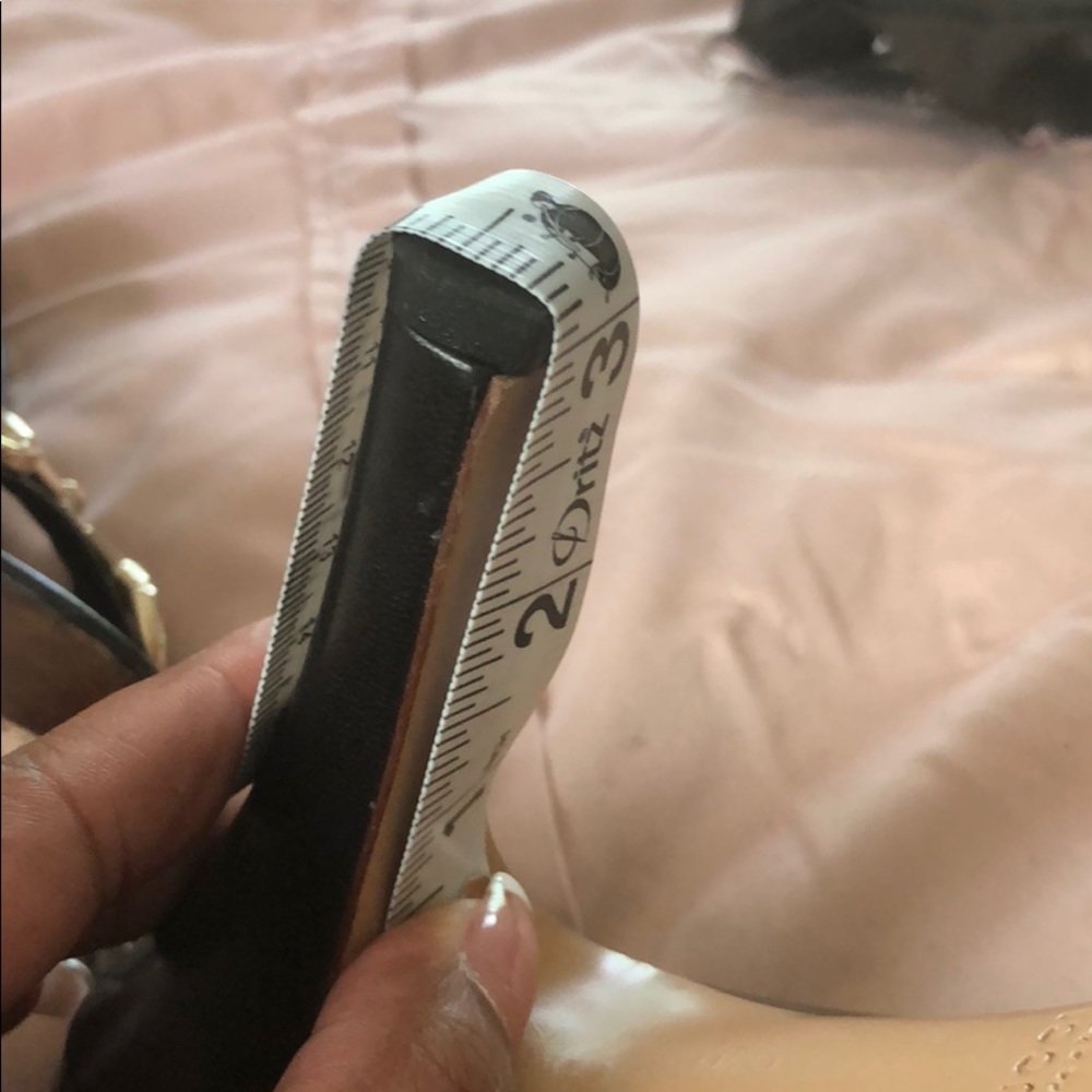Gucci Sandals - Picture 7 of 8